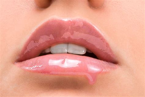Do guys like kissing with lip gloss?